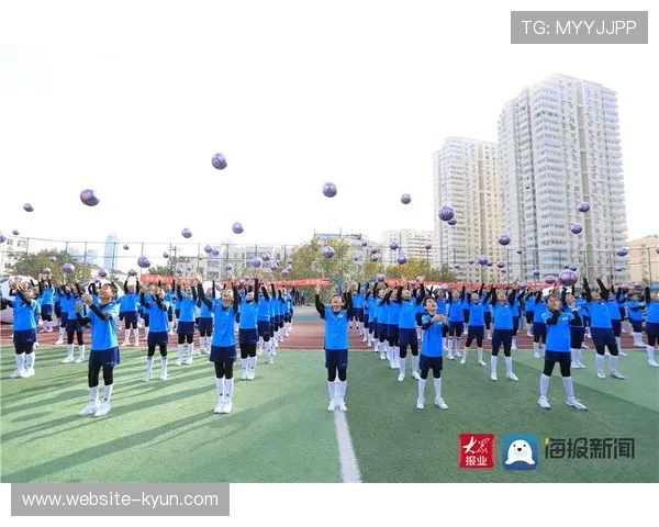 校园体育改革推进：中小学每天一节体育课